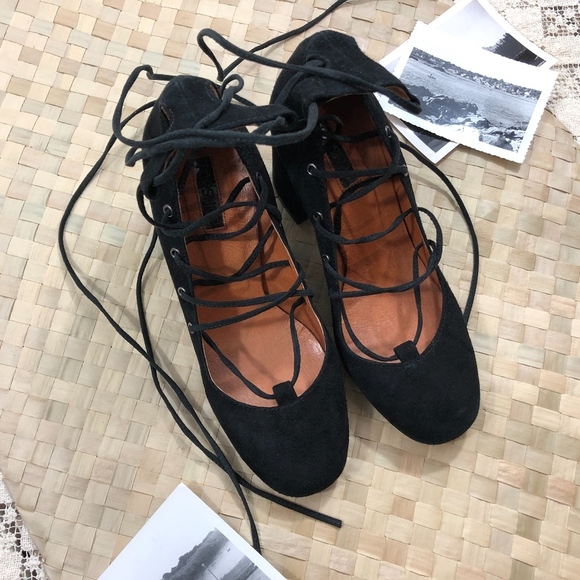 TopShop Black Block Heel Lace Up Pumps 39 - Picture 1 of 7